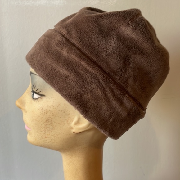 Columbia Plush Fleece Beanie - Picture 3 of 7